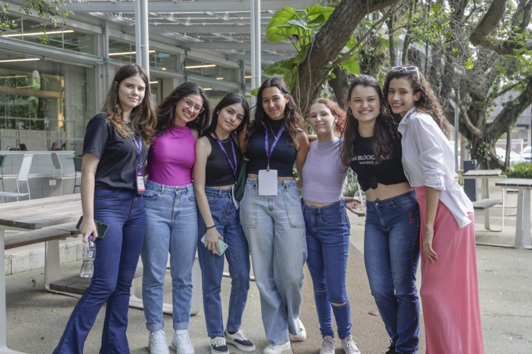 Dia-02_Inteli_boas_vindas_2023_-429-768x512